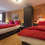 Fasserhaeusl Im Zillertal - Sauna ,hot Tub, Kamin, Ideal Fuer Familien * Uderns