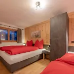 Fasserhaeusl Im Zillertal - Sauna ,hot Tub, Kamin, Ideal Fuer Familien *